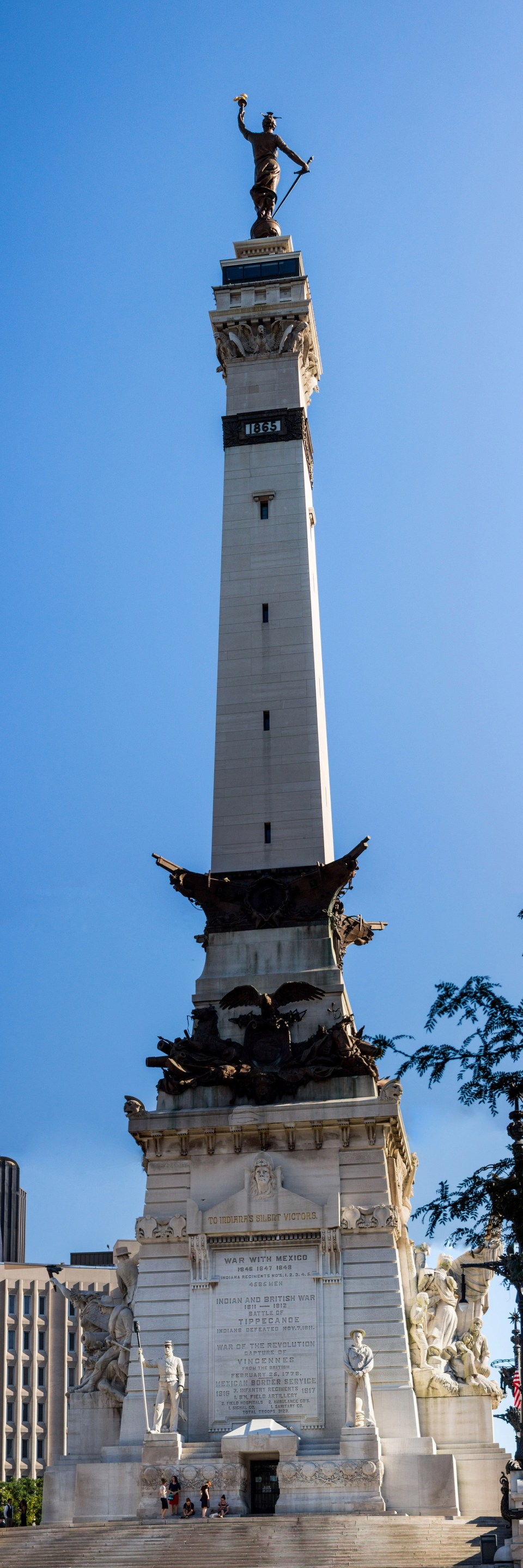 Indy War Memorial